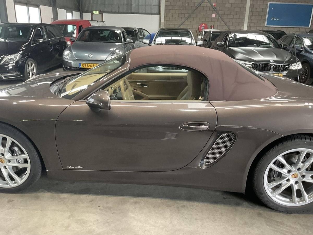 PORSCHE BOXSTER