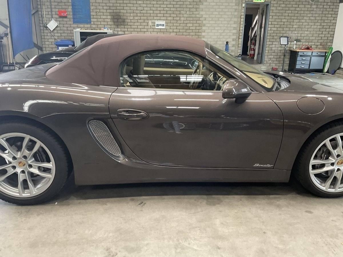 PORSCHE BOXSTER