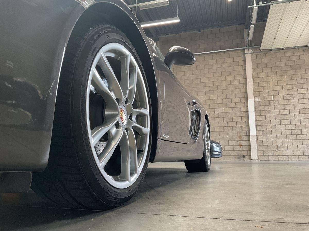 PORSCHE BOXSTER