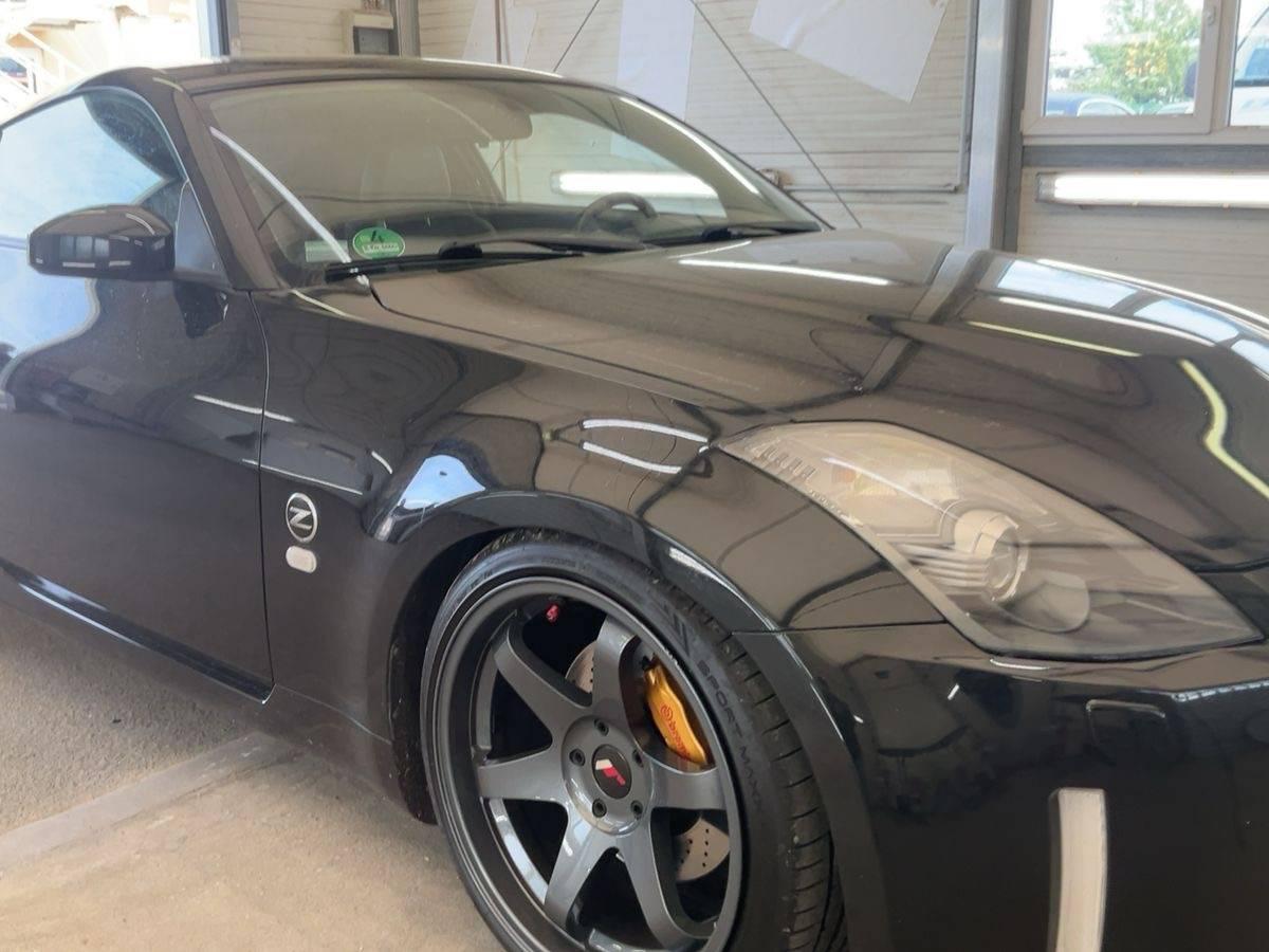 NISSAN 350Z