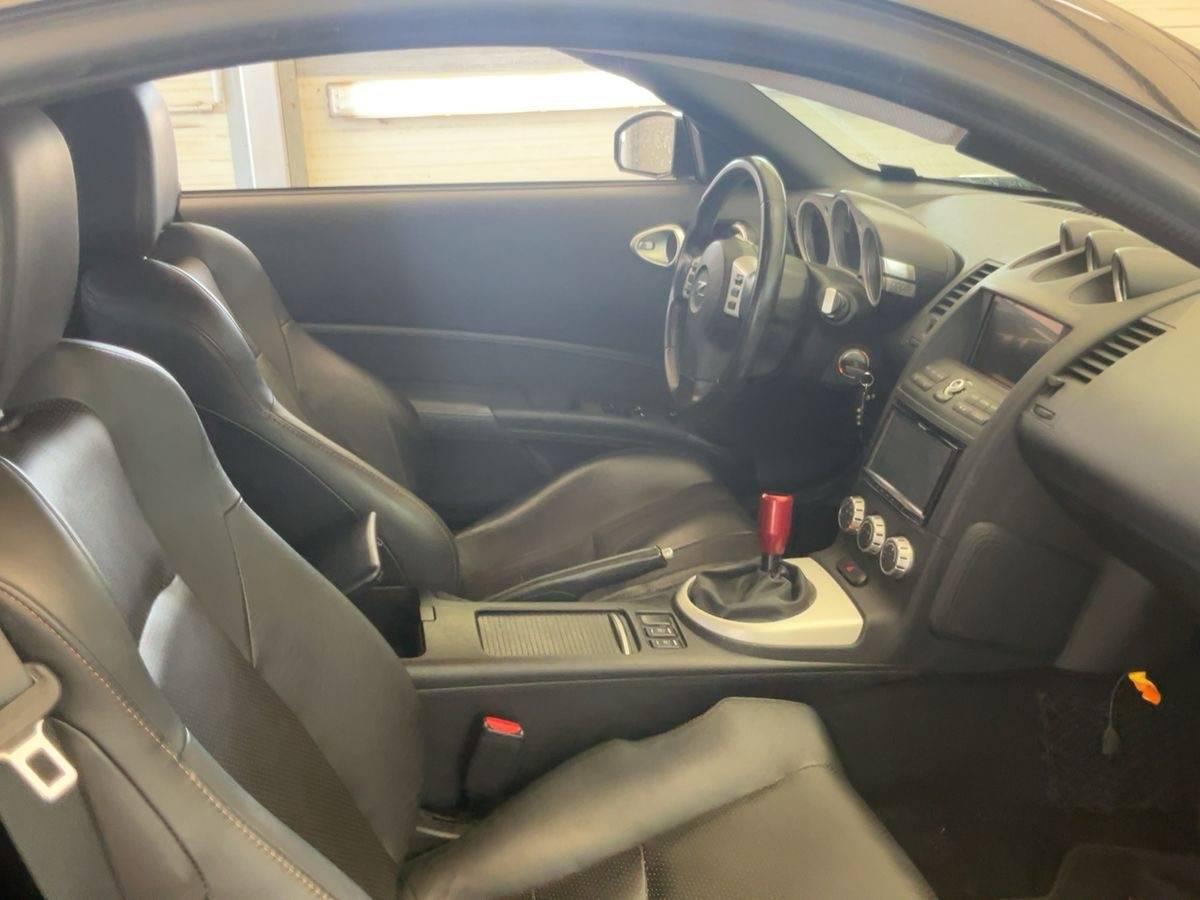NISSAN 350Z