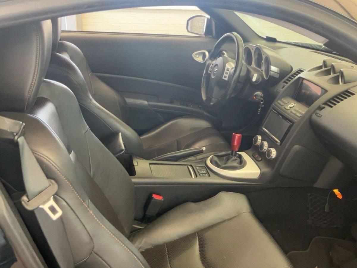 NISSAN 350Z